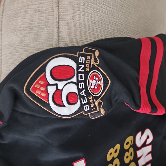 San Francisco Mitchell And Ness 49ers Red and Black Crewneck. NWT. - Picture 4 of 7